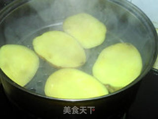 土豆泥批萨的做法步骤:2