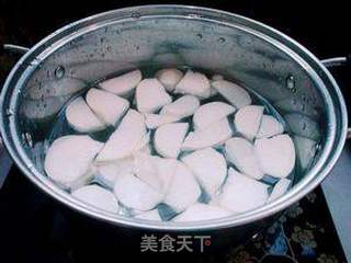 肉丸青菜萝卜汤的做法步骤:2