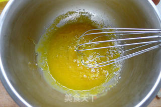 香蕉戚风蛋糕的做法步骤:2