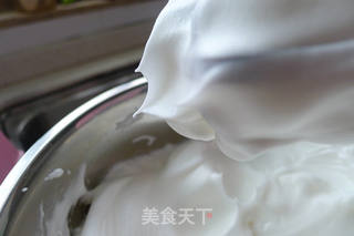 香蕉戚风蛋糕的做法步骤:8