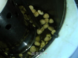 杏仁核桃露的做法步骤:5