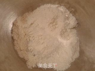 豆沙一口酥的做法步骤:2