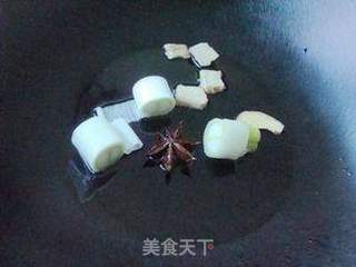 素烧萝卜的做法步骤:4