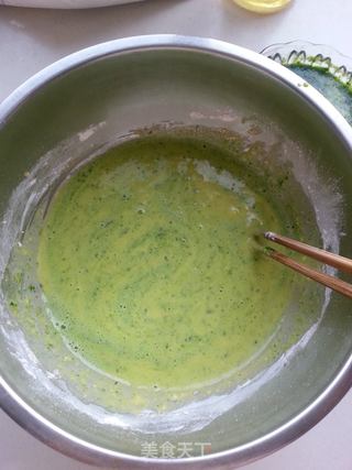 肉松菠菜蛋糕卷的做法步骤:8
