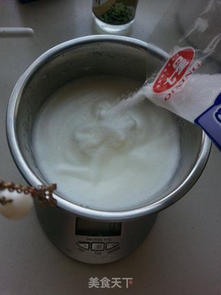 肉松菠菜蛋糕卷的做法步骤:12