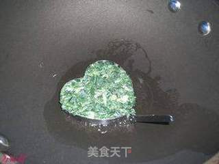 荠菜煎饼的做法步骤：6