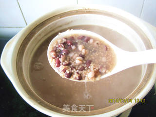 去湿补脾养生粥------红豆薏米粥的做法步骤:9