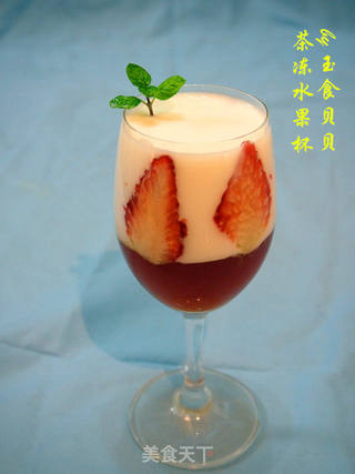 茶冻水果杯——草莓时光1的做法步骤:10