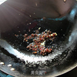 芥末鸡蛋炒饭的做法步骤：2