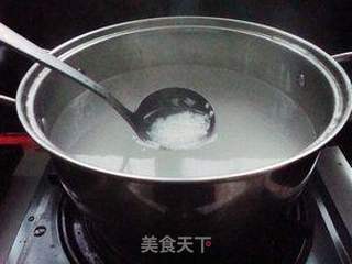 芝麻红薯粥的做法步骤:3