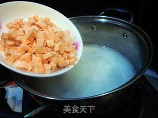 芝麻红薯粥的做法步骤:5