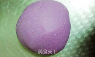 花朵紫薯饼~~~~女人如花的做法步骤:2