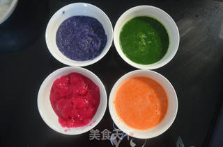五彩花花面片的做法步骤:3