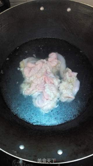 麻辣肥肠的做法步骤:3