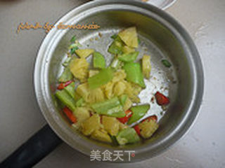 菠萝咕咾肉的做法步骤:10