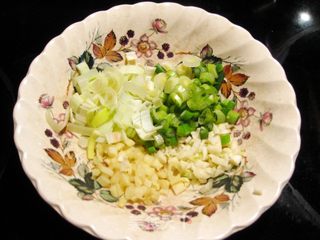 香辣田鸡腿的做法步骤:3