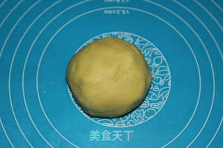 蛋黄饼干——蛋香四溢,零加剂更健康的做法步骤:5