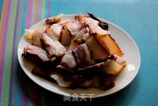 青红椒炒腊肉的做法步骤:3