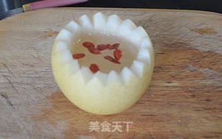 美容养颜——冰糖雪梨炖燕窝的做法步骤:6