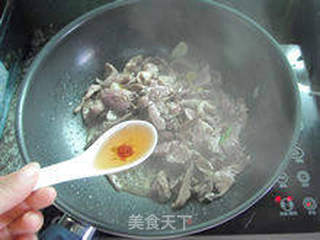 【爆炒猪心】--- 天这么冷,来个荤菜的做法步骤:8
