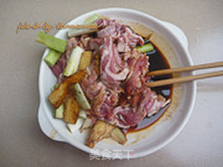 粉蒸羊肉的做法步骤:2