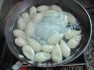 【半甜咸猪肉蒸饺】--- 半甜半咸的地方口味的做法步骤:8