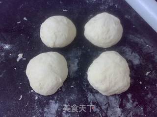 生煎酸菜肉包的做法步骤:6