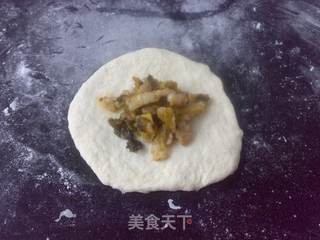 生煎酸菜肉包的做法步骤:9