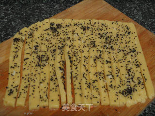 芝麻香酥棒的做法步骤：11