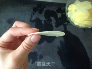 意式脆底土豆披萨的做法步骤:3