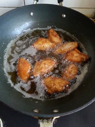 炸鸡翅的做法步骤:5