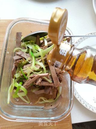 葱油卤肝的做法步骤:6