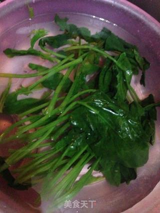 花生拌红根菠菜的做法步骤:3