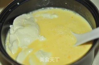 蓝樱桃朗姆酒冰淇淋的做法步骤:5