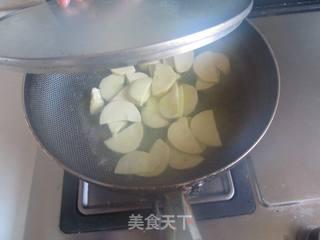 荠菜春笋的做法步骤：7