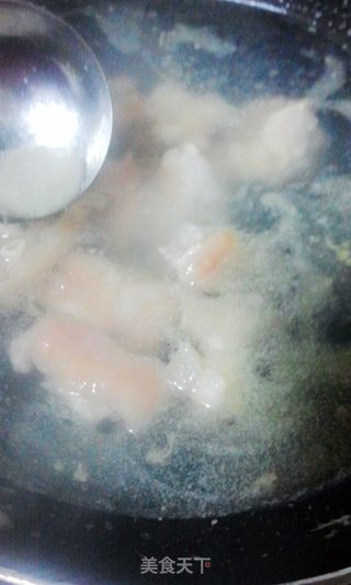 黄豆炖猪蹄的做法步骤:2