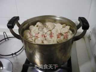 酸汤水饺的做法步骤:12