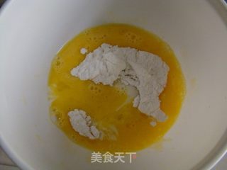 抹茶玛德琳蛋糕的做法步骤：1