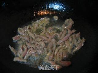 记忆中广院的味道——香菜炒肉丝的做法步骤:3