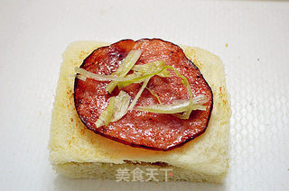 全蛋火腿三明治的做法步骤：12