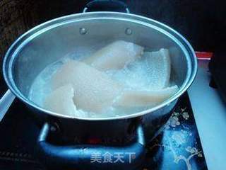 双色皮冻的做法步骤：1