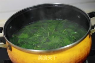 枸杞叶猪肝瘦肉汤的做法步骤:7