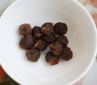 双耳桂圆红枣羹的做法步骤:6