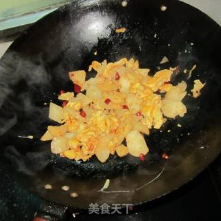 白薯片炒蛋的做法步骤：8