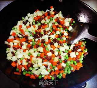 豌豆焖饭的做法步骤：5