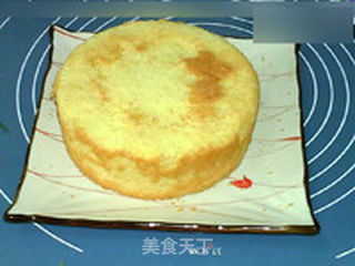 裱花蛋糕:粉红玫瑰的做法步骤:2