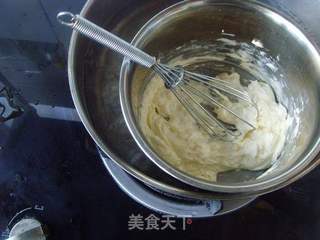 重口味诱惑---榴莲轻乳酪蛋糕的做法步骤:2