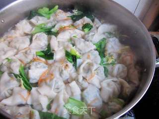 海鲜馄饨的做法步骤：18