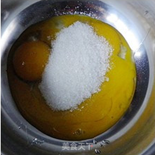 【黄桃戚风卷】----------阳光三月,郊外踏春时携带的甜品的做法步骤:2