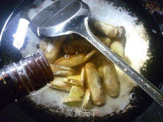 青椒蛏子炒豆腐的做法步骤：5